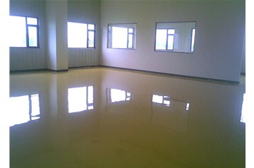 水泥地面環(huán)氧地坪施工后出了問題，究竟是誰的責(zé)任！