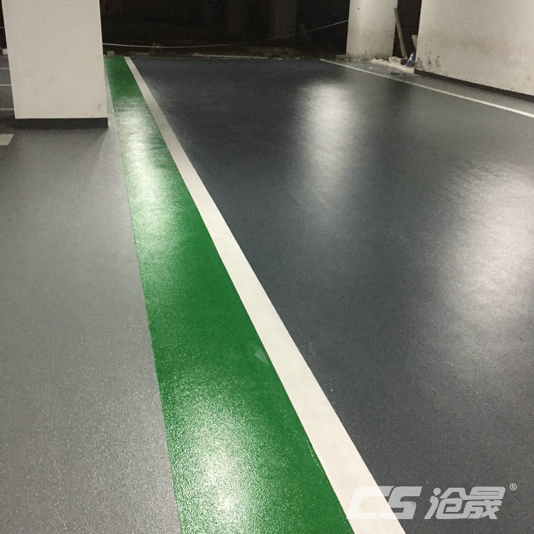 水泥自流平在環(huán)氧樹脂地坪漆施工流程中打底有何作用？