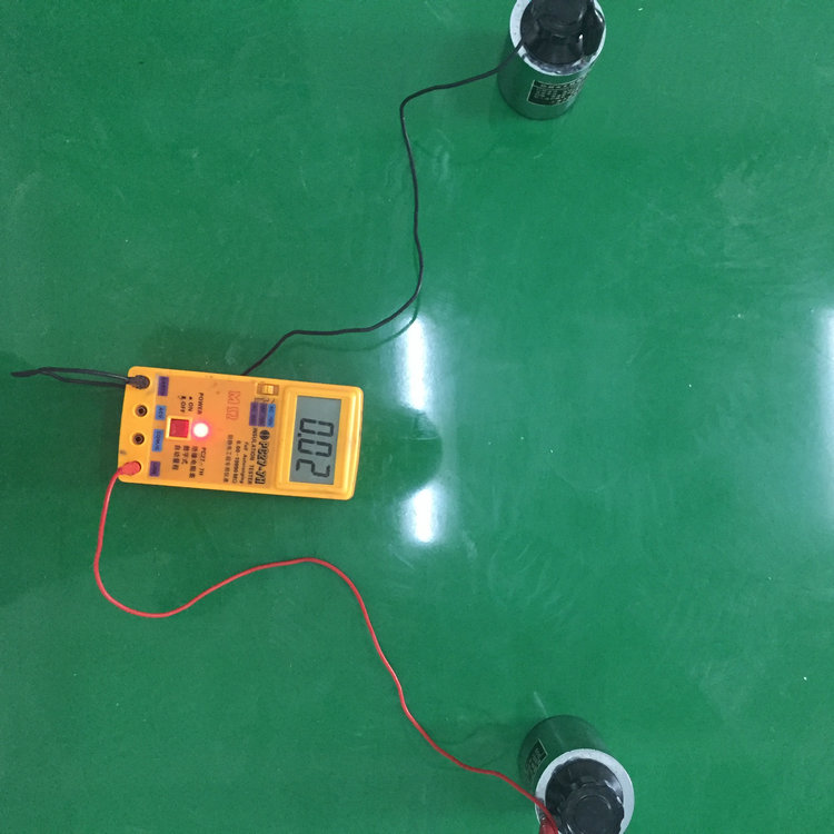 南平防靜電地坪,滄晟環(huán)氧樹(shù)脂廠家:計(jì)算機(jī)房為什么需要做防靜電地坪？