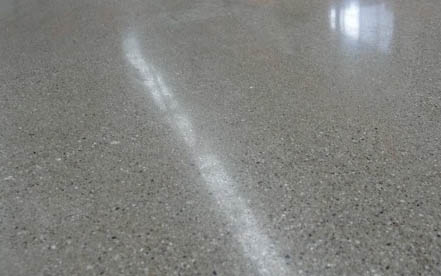 金剛砂超耐磨地坪為什么越來越多的工廠會采用？